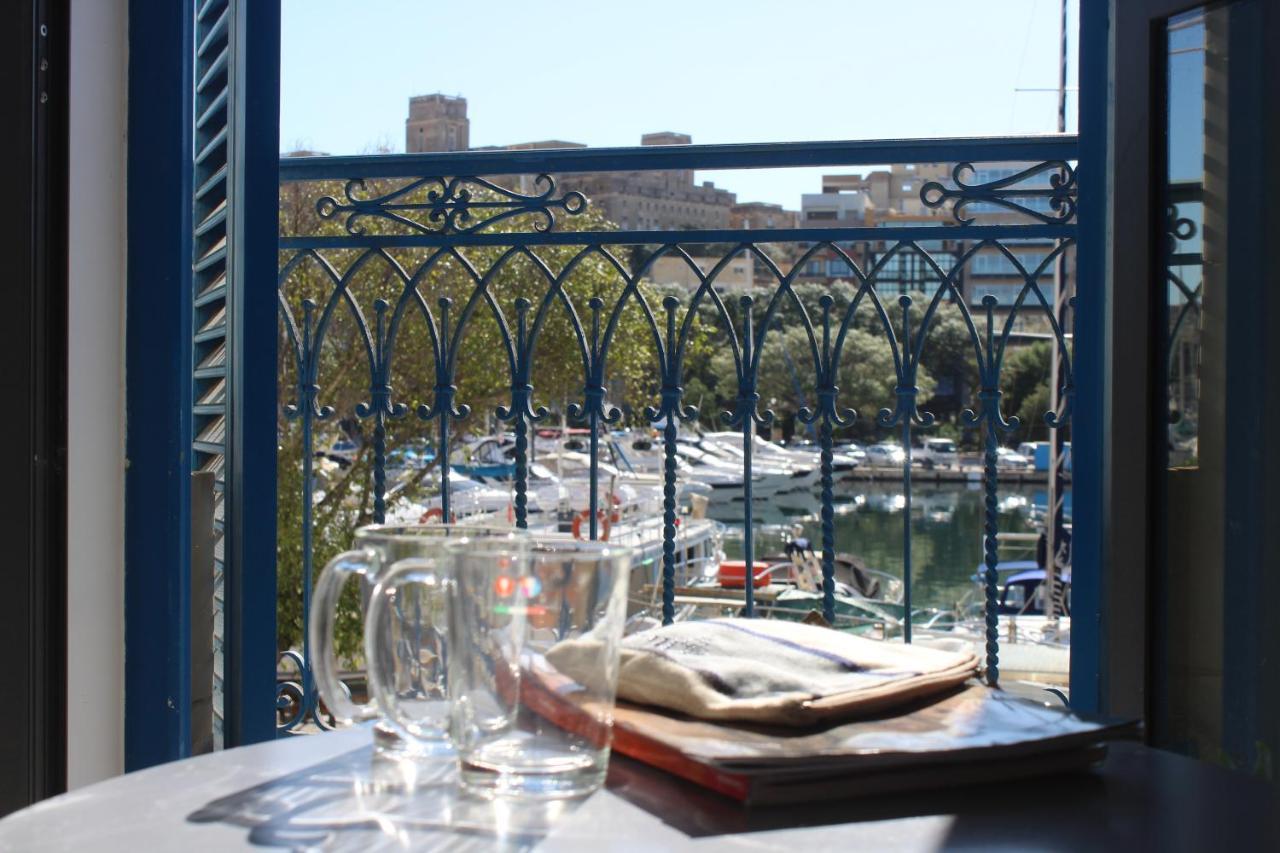 Seaview Marina In Ta'xbiex Apartamento *
